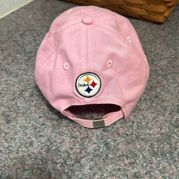 Steeler hat - Picture 3 of 5